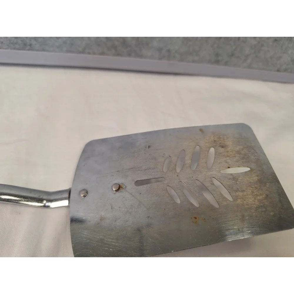 Vintage Stainless Steel Spatula Japan Wheat Cutout Black Handle Offset Turner